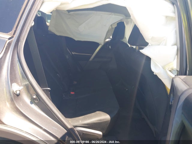 Toyota RAV4 LE 2018 2T3ZFREV9JW508155 Image 8