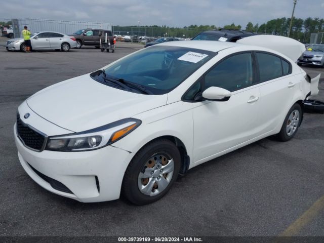 3KPFK4A70JE168561 KIA FORTE LX