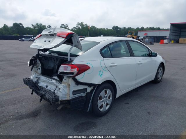 3KPFK4A70JE168561 KIA FORTE LX