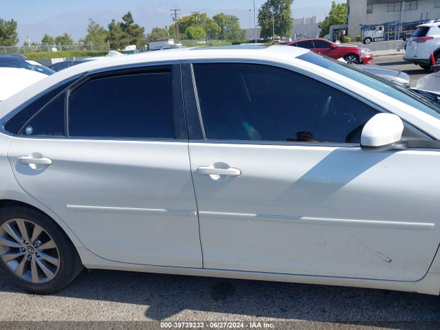 Toyota CAMRY XLE 2017 4T1BF1FKXHU684447 Image 14