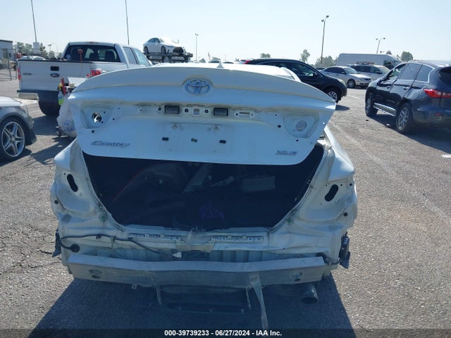 Toyota CAMRY XLE 2017 4T1BF1FKXHU684447 Image 17