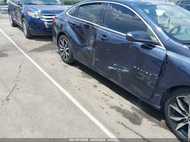 Chevrolet MALIBU LT 2018 1G1ZD5STXJF132710 Image 17