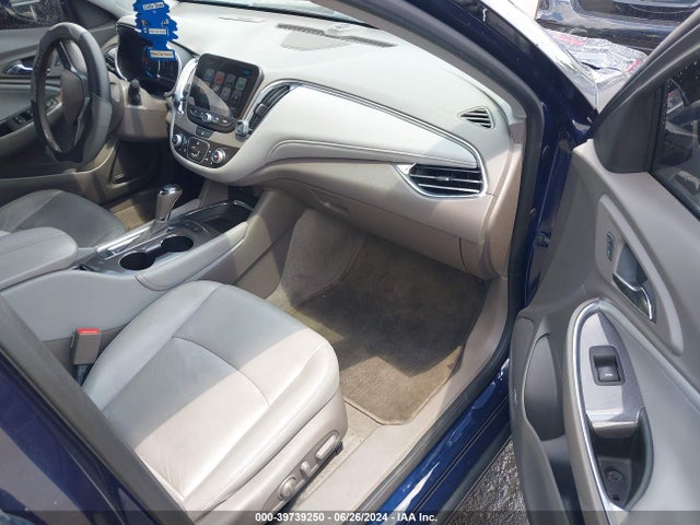 Chevrolet MALIBU LT 2018 1G1ZD5STXJF132710 Image 5