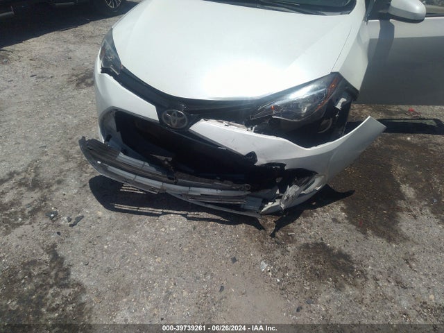 Toyota COROLLA LE 2018 5YFBURHE9JP783120 Image 6