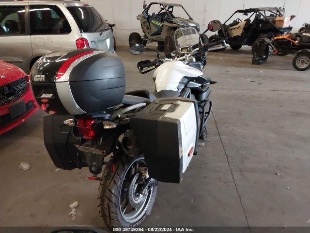 2013 TRIUMPH MOTORCYCLE TIGER SMTE05BF6DT584592 Photo 2