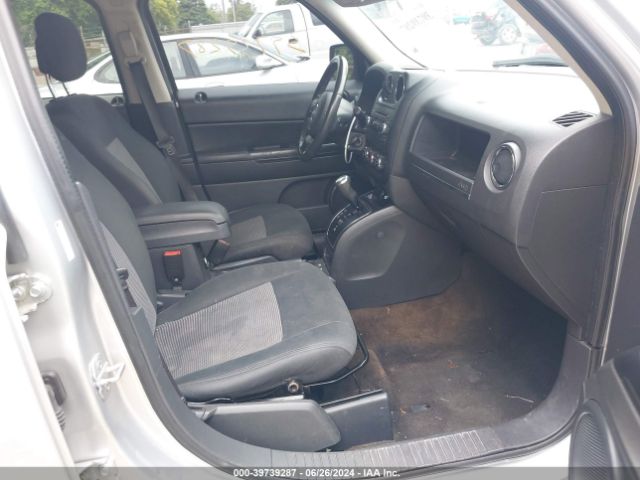 1C4NJRFB0ED627765 Jeep Patriot Latitude