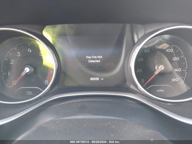 3C4NJCBB8MT592260 Jeep Compass Altitude Fwd