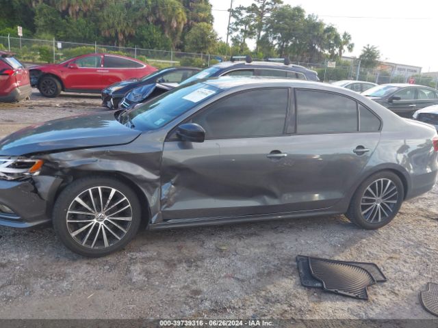 3VWD17AJ8GM395533 Volkswagen Jetta 1.8t Sport