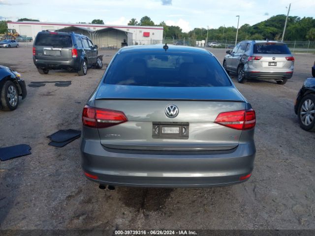 3VWD17AJ8GM395533 Volkswagen Jetta 1.8t Sport