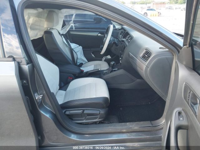 3VWD17AJ8GM395533 Volkswagen Jetta 1.8t Sport