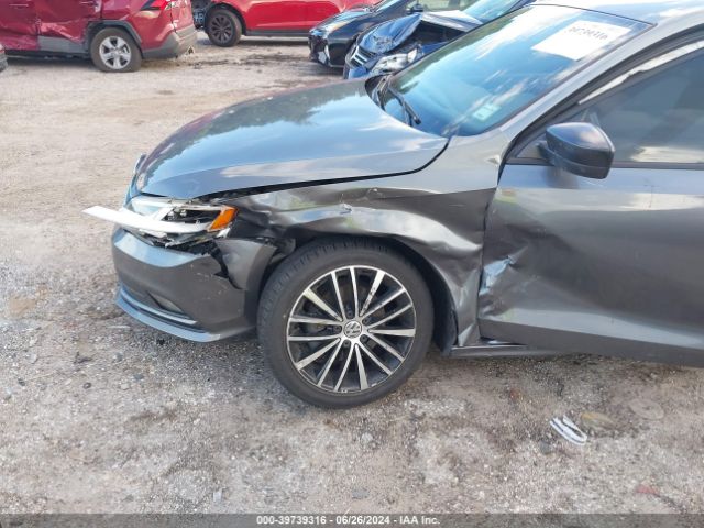 3VWD17AJ8GM395533 Volkswagen Jetta 1.8t Sport