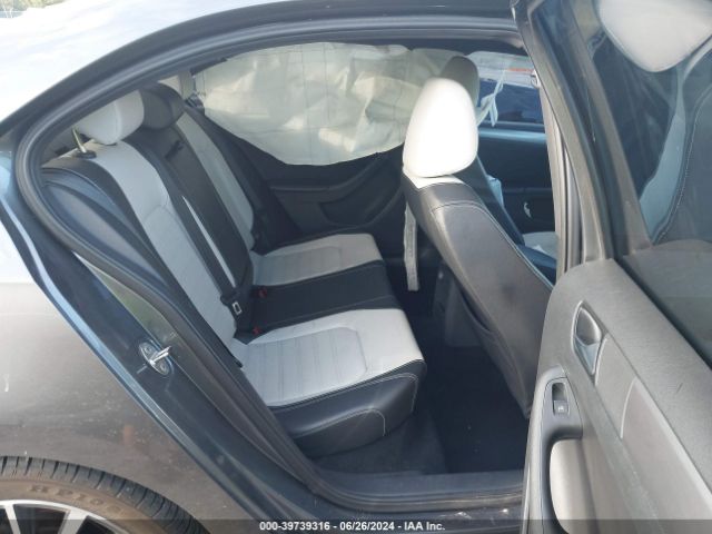 3VWD17AJ8GM395533 Volkswagen Jetta 1.8t Sport