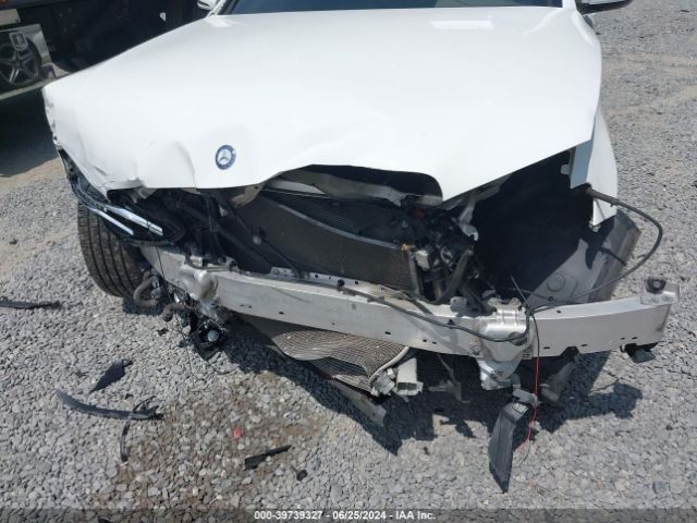 WDDZF4KB7HA063233 Mercedes-Benz E 300 4matic