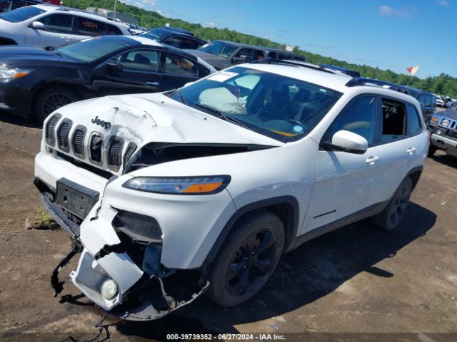 1C4PJLCB5GW238010 Jeep Cherokee Altitude