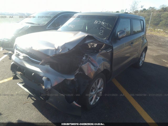 KIA SOUL + 2014 KNDJP3A55E7027110 Image 2