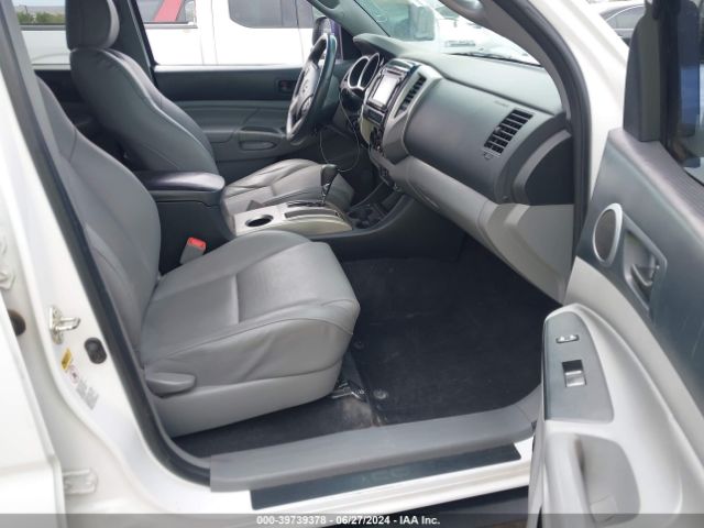 3TMLU4EN5FM165979 Toyota Tacoma Base V6