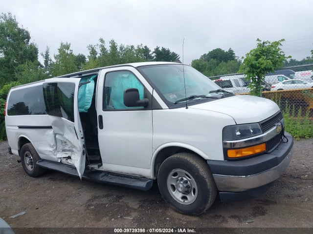 Chevrolet Express 3500 Lt 2019 1GAZGPFGXK1212412 Image 13