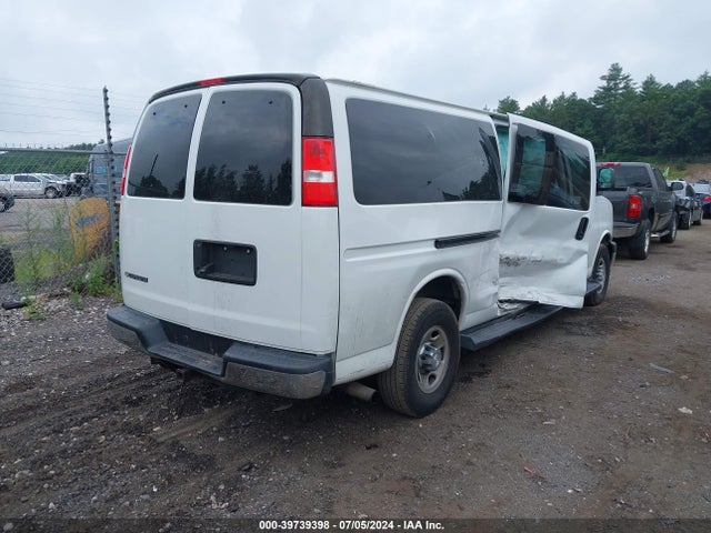 Chevrolet Express 3500 Lt 2019 1GAZGPFGXK1212412 Image 4