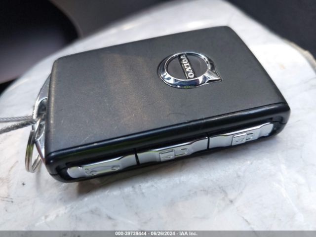 YV4H60DW8P1246506 Volvo Xc60 Recharge Plug-in Hybrid T8 Plus Dark Theme