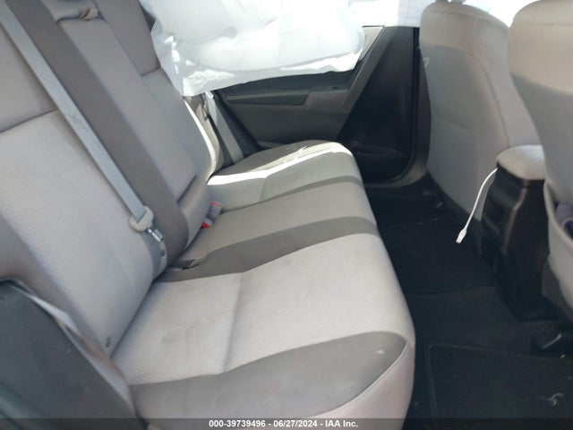 Toyota COROLLA LE 2018 5YFBURHE9JP773008 Image 8