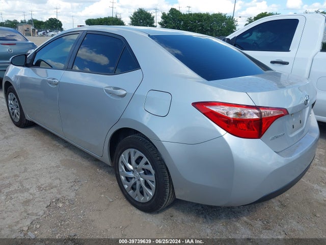 5YFBURHE1JP849160 Toyota COROLLA LE