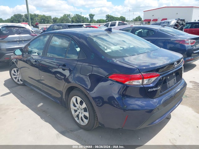 Toyota COROLLA LE 2021 5YFEPMAE0MP232497 Image 3