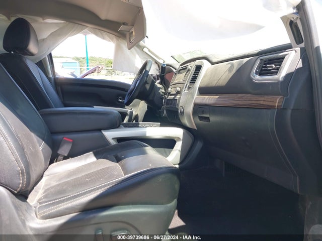 1N6BA1F40KN520305 Nissan Titan Xd Sl Diesel
