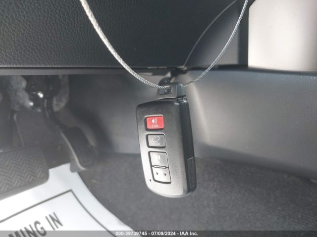JTMDFREV3GJ060089 Toyota Rav4 Limited