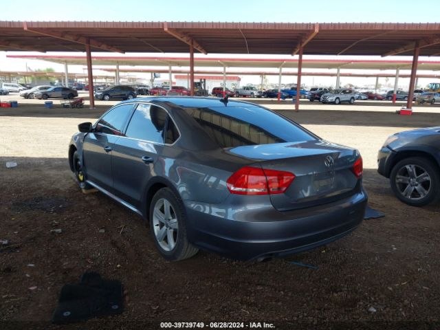 1VWAT7A33FC123339 Volkswagen Passat 1.8t Limited Edition