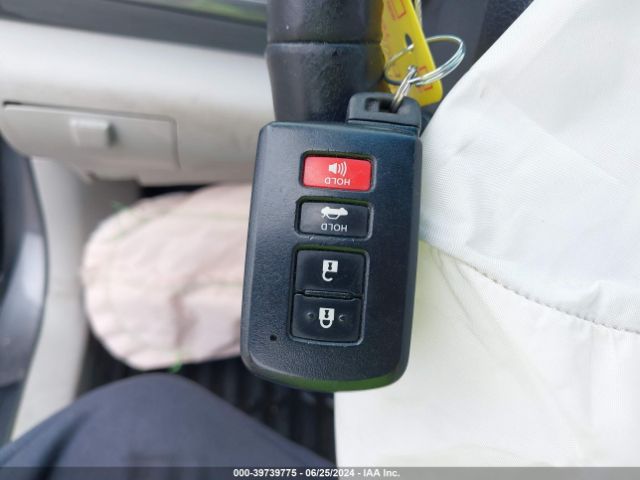 4T1BD1FKXEU100842 Toyota Camry Hybrid Xle