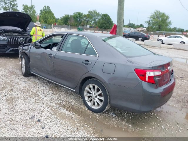 4T1BD1FKXEU100842 Toyota Camry Hybrid Xle