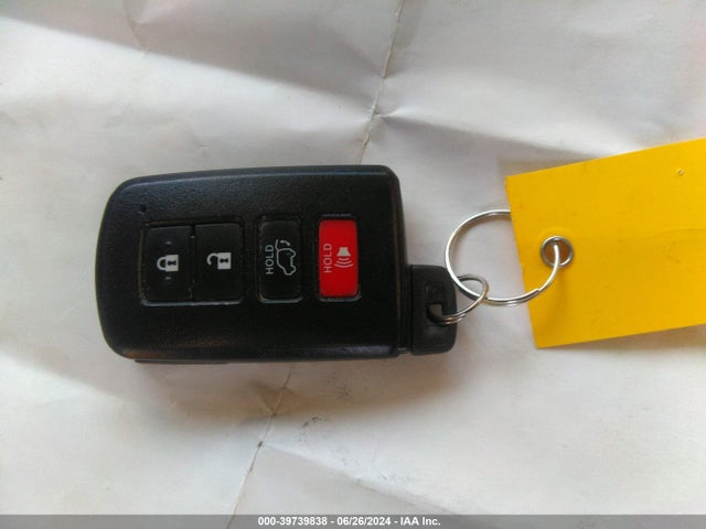 Toyota Rav4 Xle 2018 2T3WFREV3JW516996 Image 11