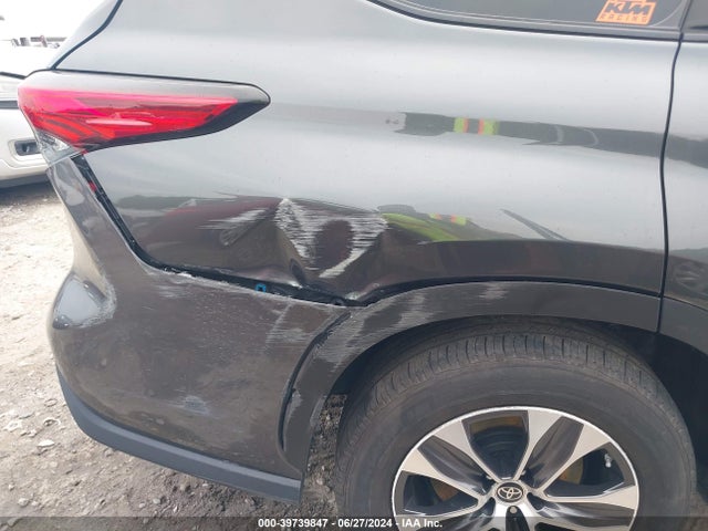 Toyota Highlander Xle 2022 5TDGZRAH4NS556412 Image 19