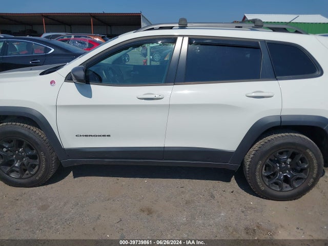 1C4PJMBX1KD227027 Jeep Cherokee Trailhawk Elite 4x4