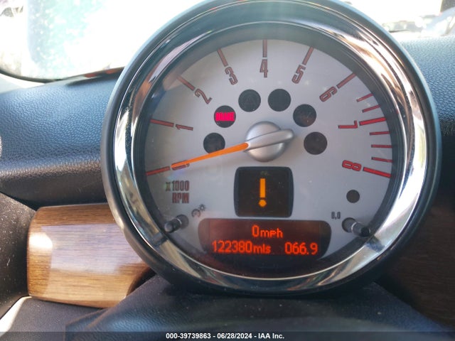 2009 MINI COOPER WMWMF33549TU69884 Photo 6