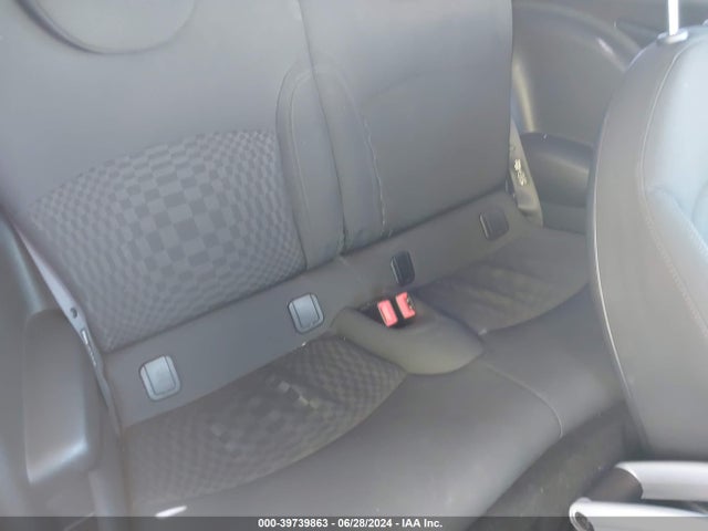 2009 MINI COOPER WMWMF33549TU69884 Photo 7