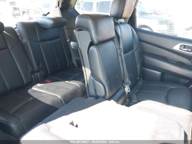 5N1DR2MM1KC645690 Nissan Pathfinder Sl