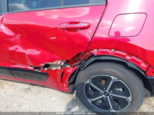 KNDCT3LE2P5090133 KIA NIRO SX