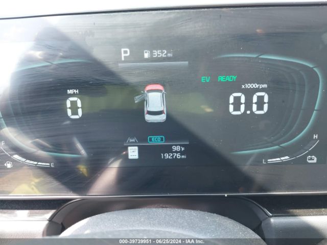 KNDCT3LE2P5090133 KIA NIRO SX