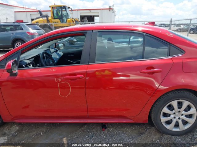5YFEPMAE0MP252376 Toyota COROLLA LE