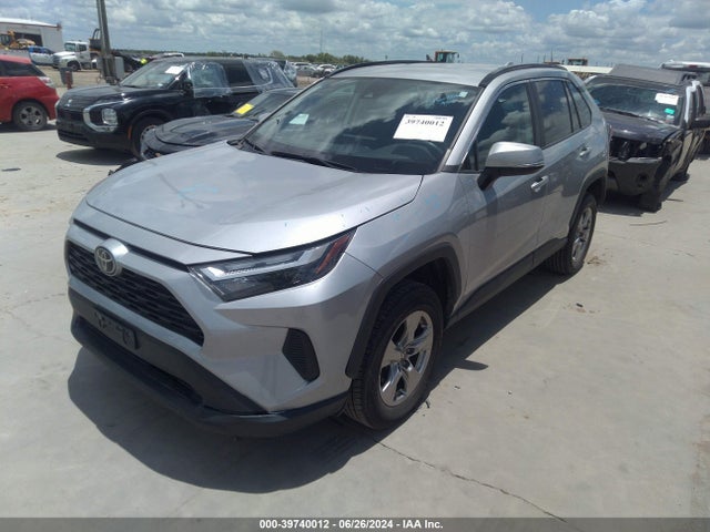 Toyota Rav4 Xle 2022 2T3P1RFV4NW271360 Image 2