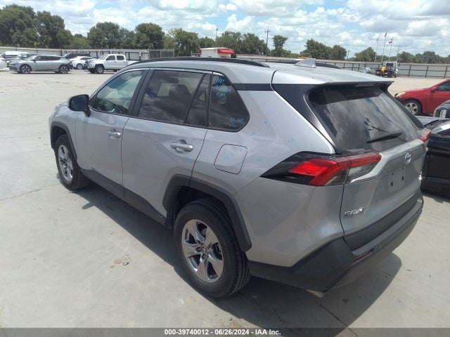 Toyota Rav4 Xle 2022 2T3P1RFV4NW271360 Image 3