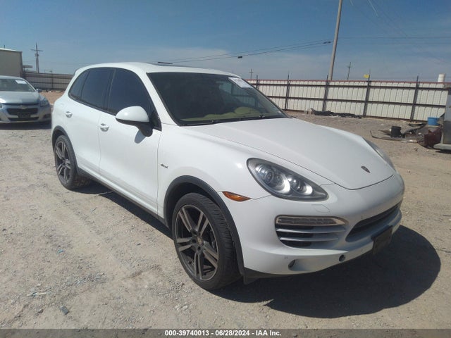 2013 PORSCHE CAYENNE WP1AF2A20DLA26373 Photo 0