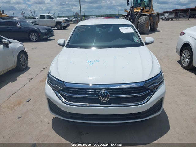 2024 Volkswagen Jetta 1.5t S მანქანა იყიდება აუქციონზე, vin: 3VW5M7BU7RM003276, აუქციონის ნომერი: 39740030