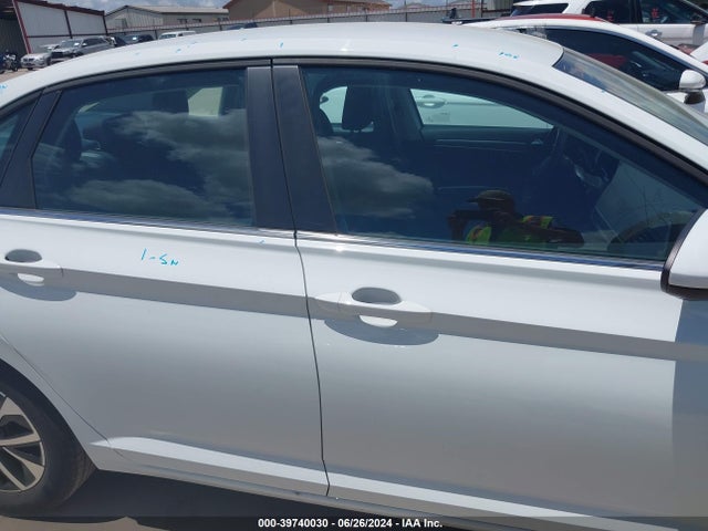 2024 Volkswagen Jetta 1.5t S მანქანა იყიდება აუქციონზე, vin: 3VW5M7BU7RM003276, აუქციონის ნომერი: 39740030