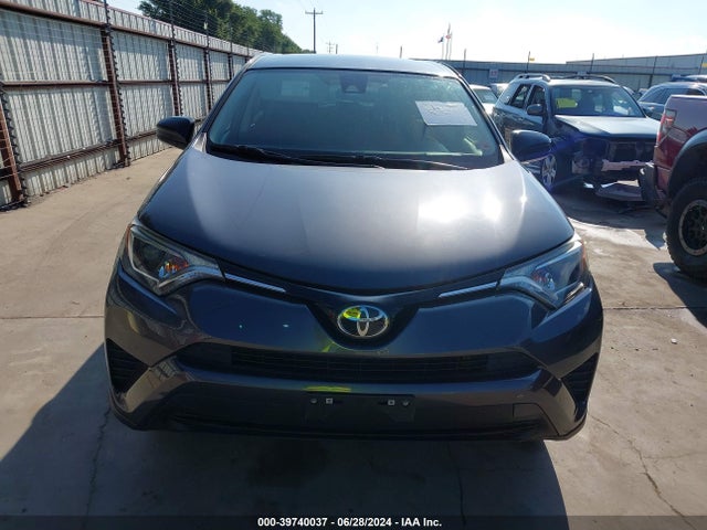 Toyota RAV4 LE 2018 JTMBFREV8JJ245480 Image 11