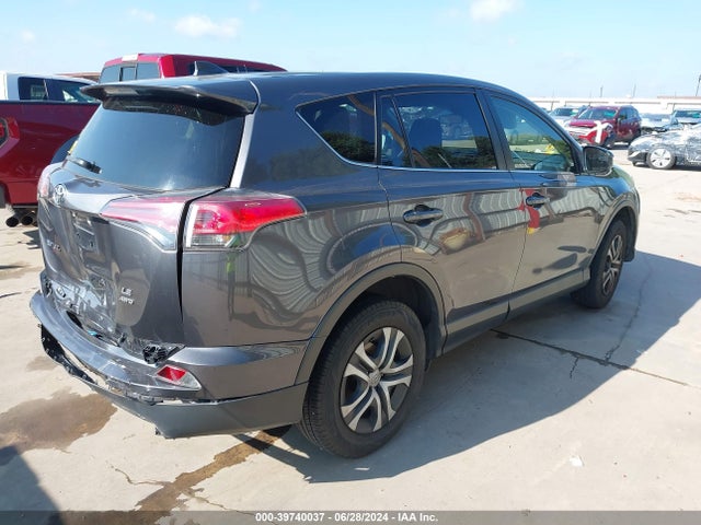 Toyota RAV4 LE 2018 JTMBFREV8JJ245480 Image 4