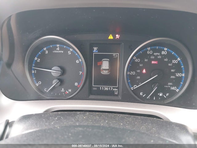Toyota RAV4 LE 2018 JTMBFREV8JJ245480 Image 7