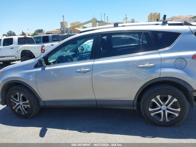 Toyota RAV4 LE 2016 2T3ZFREV5GW240942 Image 15