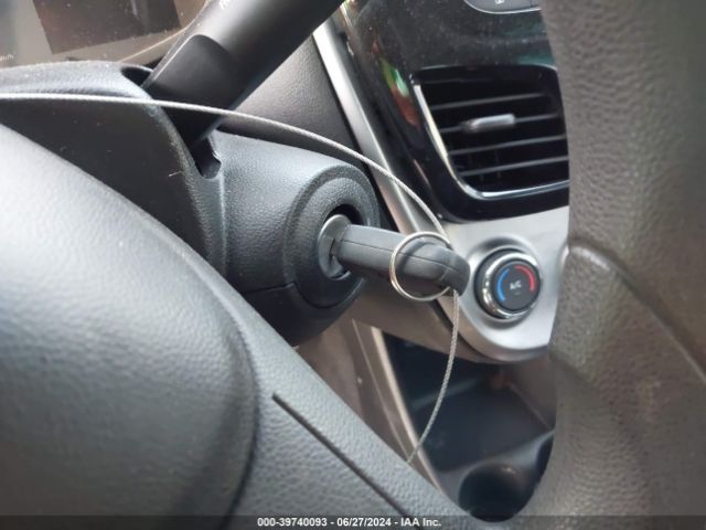 KL8CB6SAXJC469704 Chevrolet Spark Ls Cvt